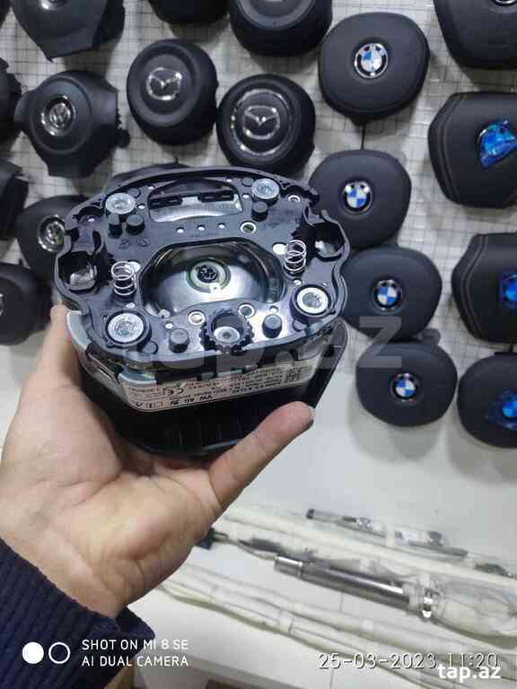 "Volkswagen Golf 2022" airbag (6)