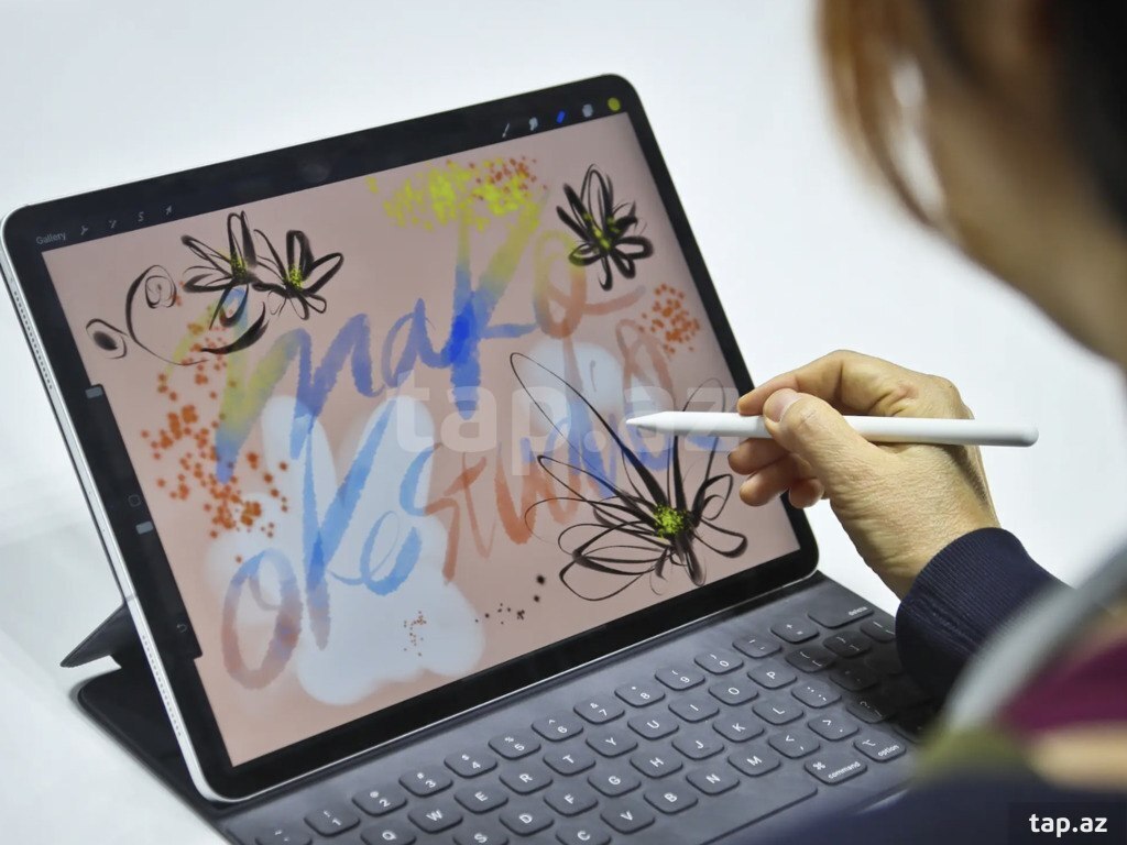 Apple iPad 10.2-inch (2021) Silver Wi-Fi, 64GB (2)