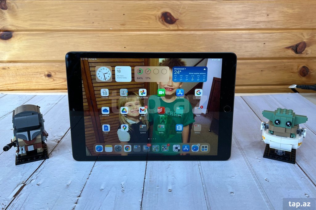 Apple iPad 10.2-inch (2021) Silver Wi-Fi, 64GB (8)