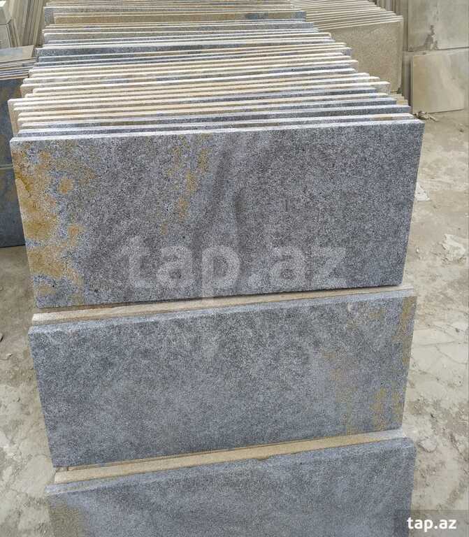 Plitə daşları