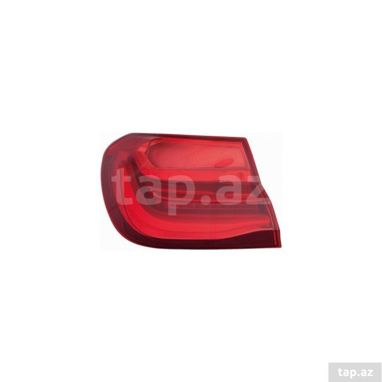 "BMW G11 2015" stop işığı