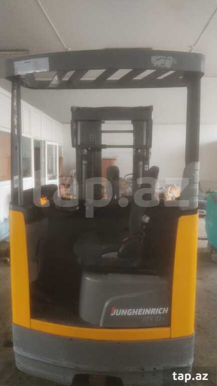 Çəngəlli yükləyici "Jungheinrich ETV214DZ4550" (2)