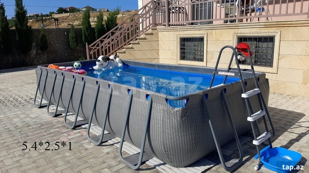 Bağ evi, Novxanı qəs.