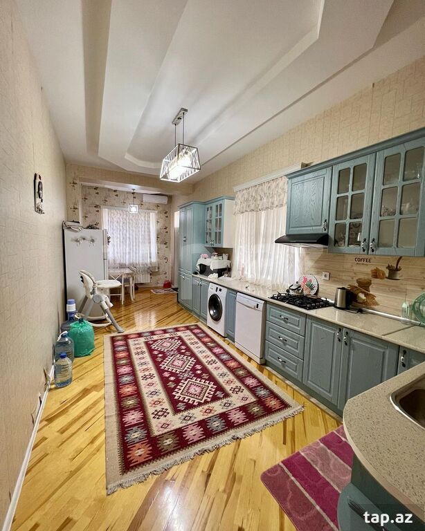 Bağ evi, Novxanı qəs.