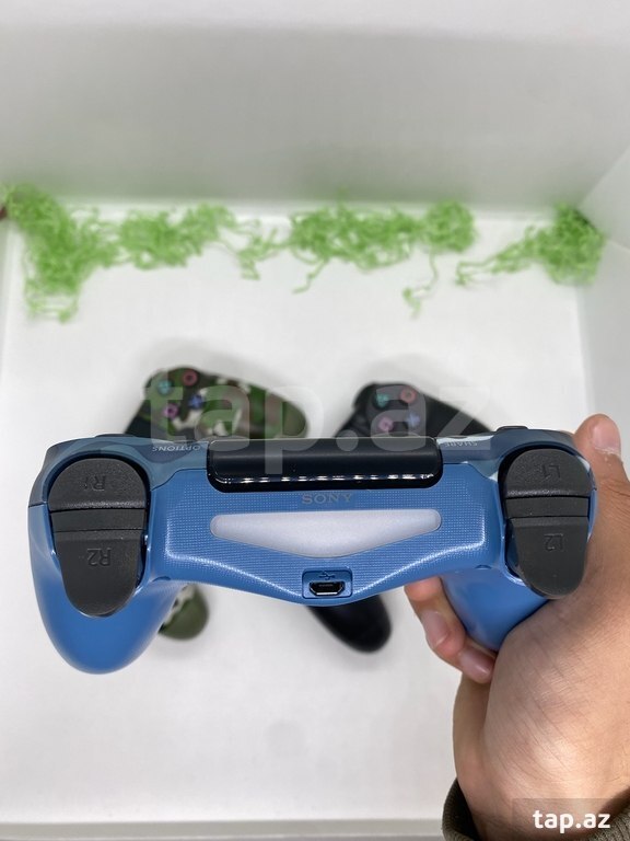 PS4 pultları (8)