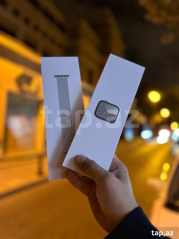 Apple Watch Series 9 Steel Silver 45mm