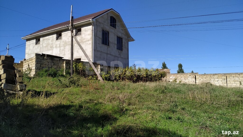 8 sot torpaq sahəsi, Qusar ş. (2)