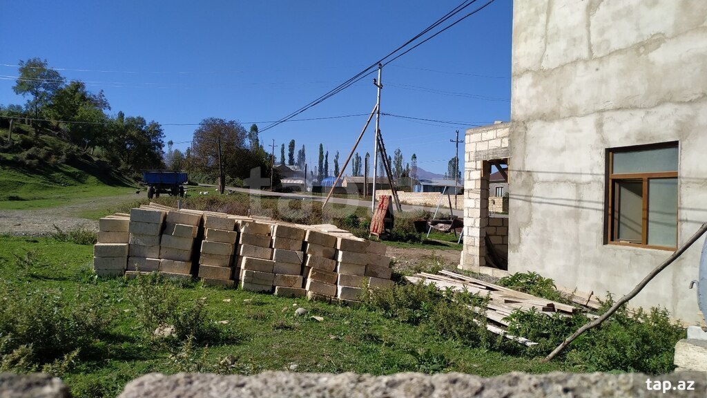 8 sot torpaq sahəsi, Qusar ş. (6)
