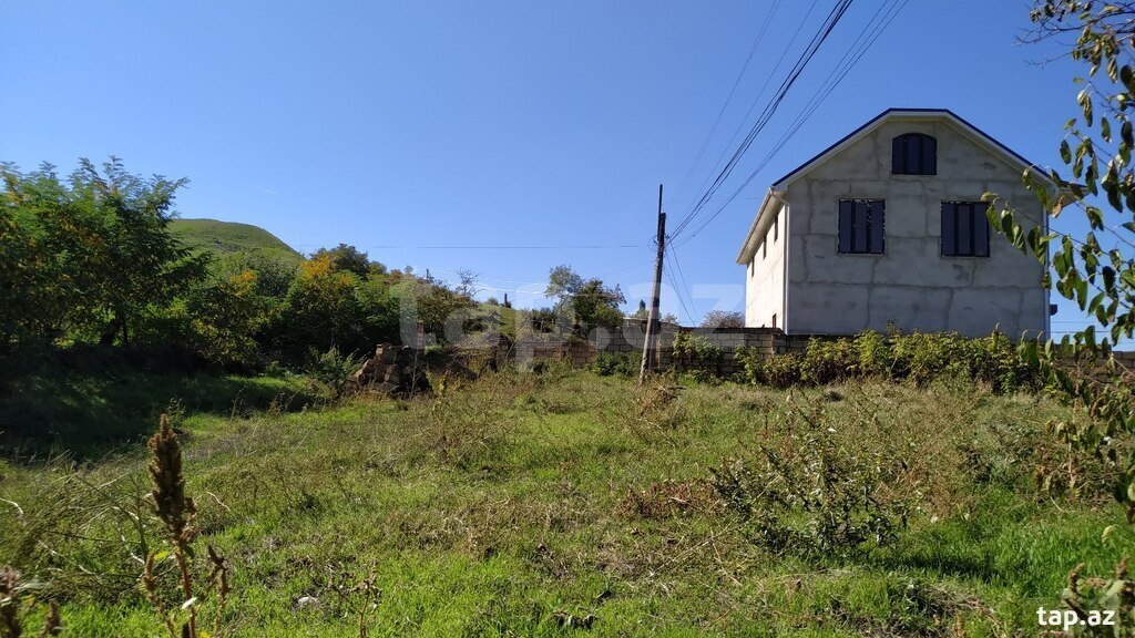 8 sot torpaq sahəsi, Qusar ş. (7)