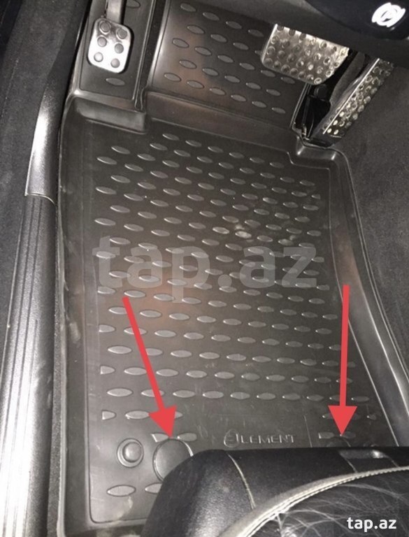 "Mercedes-Benz W211" poliuretan ayaqaltı rezini