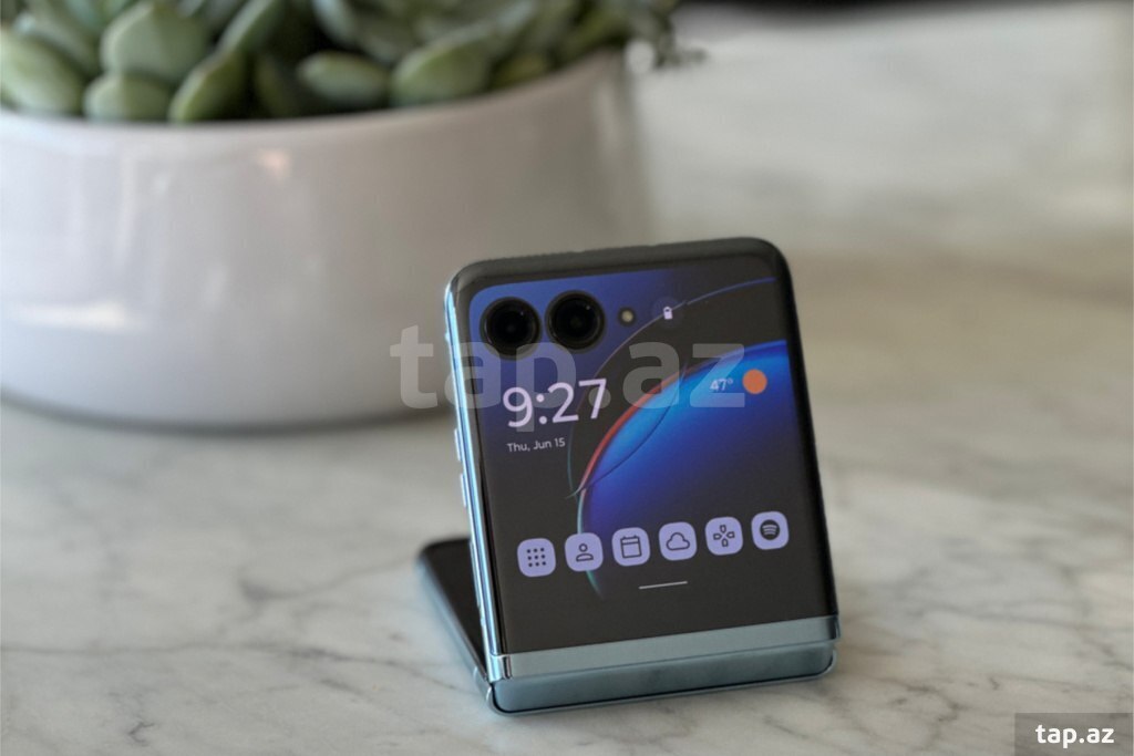 Motorola razr 40 ultra  (4)