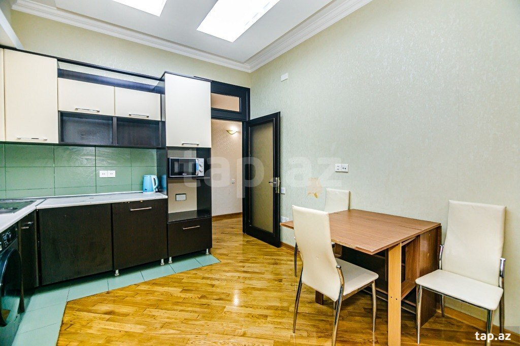 4-otaqlı mənzil kirayə verilir, Sahil m., 157 m² (14)