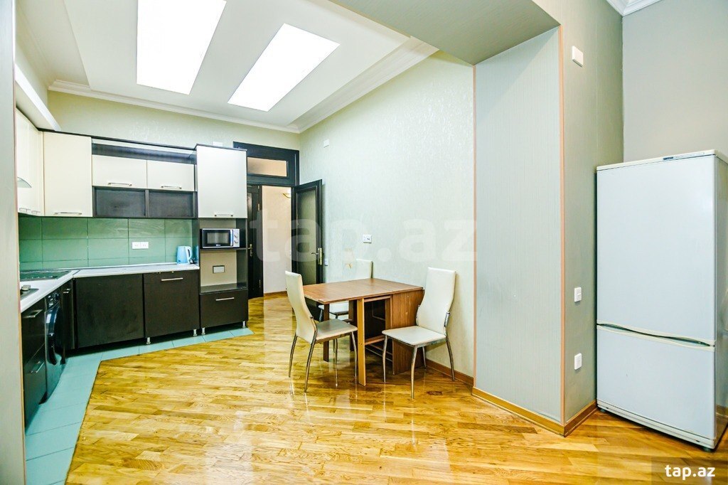 4-otaqlı mənzil kirayə verilir, Sahil m., 157 m² (16)