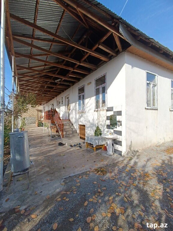 Həyət evi, Şəki ş.