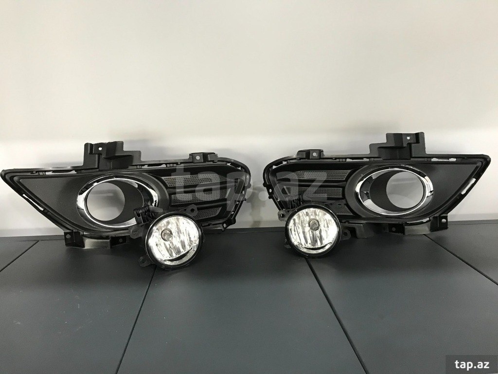 "Ford Fusion 2013-2016" duman fara qapaqları