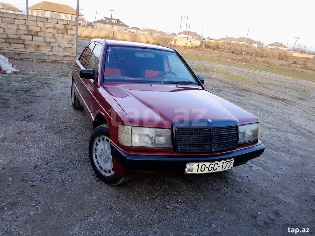 Mercedes 190, 1985 il — Баку, Азербайджан — Tap.Az