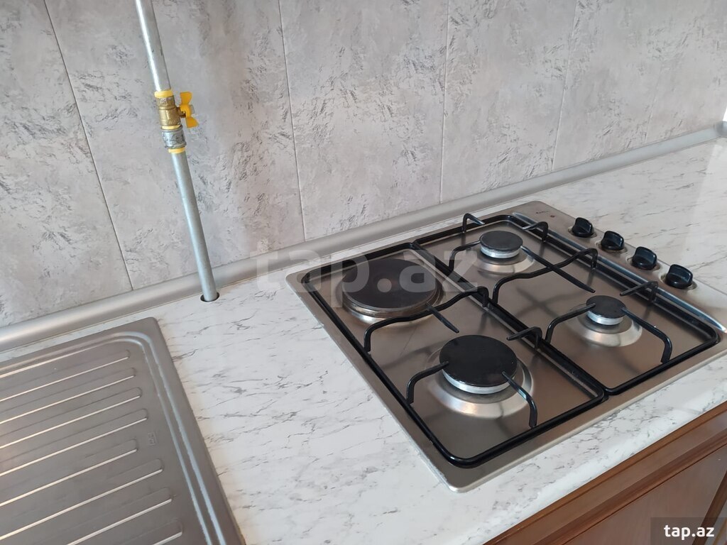 3-otaqlı mənzil, Beyləqan r., 75 m²