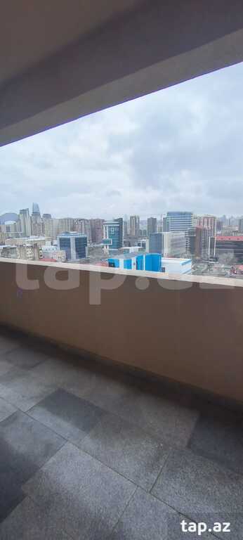 4-otaqlı yeni tikili, Xətai m., 295 m²