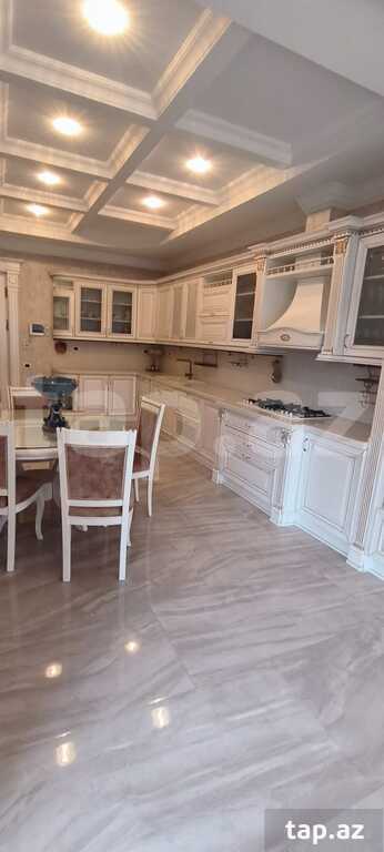 4-otaqlı yeni tikili, Xətai m., 295 m²
