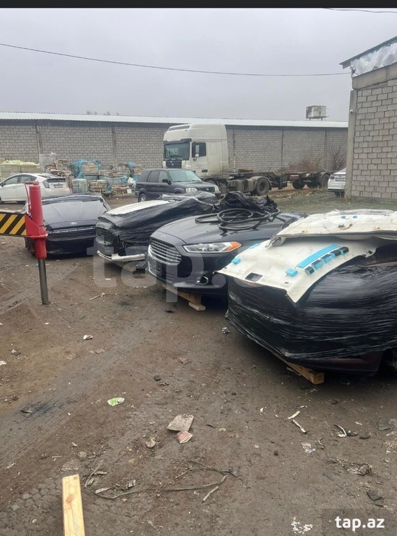 "Ford Fusion" ehtiyat hissələri