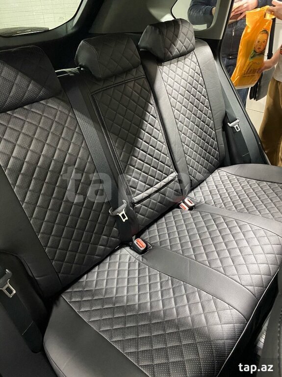 "Toyota Rav-4 2023" oturacaq üzlükləri (8)