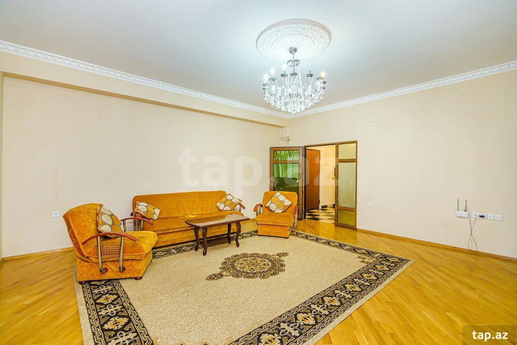 3-otaqlı yeni tikili kirayə verilir, Rəşid Behbudov küç., 140 m² (3)