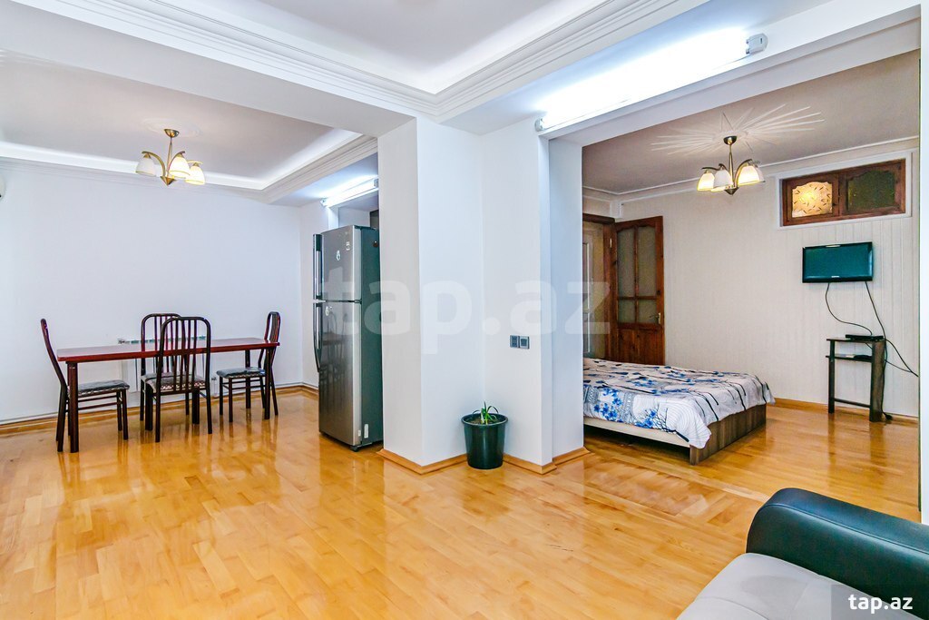 2-otaqlı mənzil kirayə verilir, Üzeyir Hacıbəyov küç., 60 m² (8)