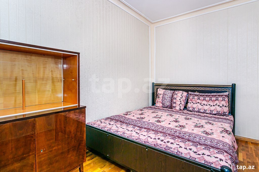 2-otaqlı mənzil kirayə verilir, Üzeyir Hacıbəyov küç., 60 m² (13)