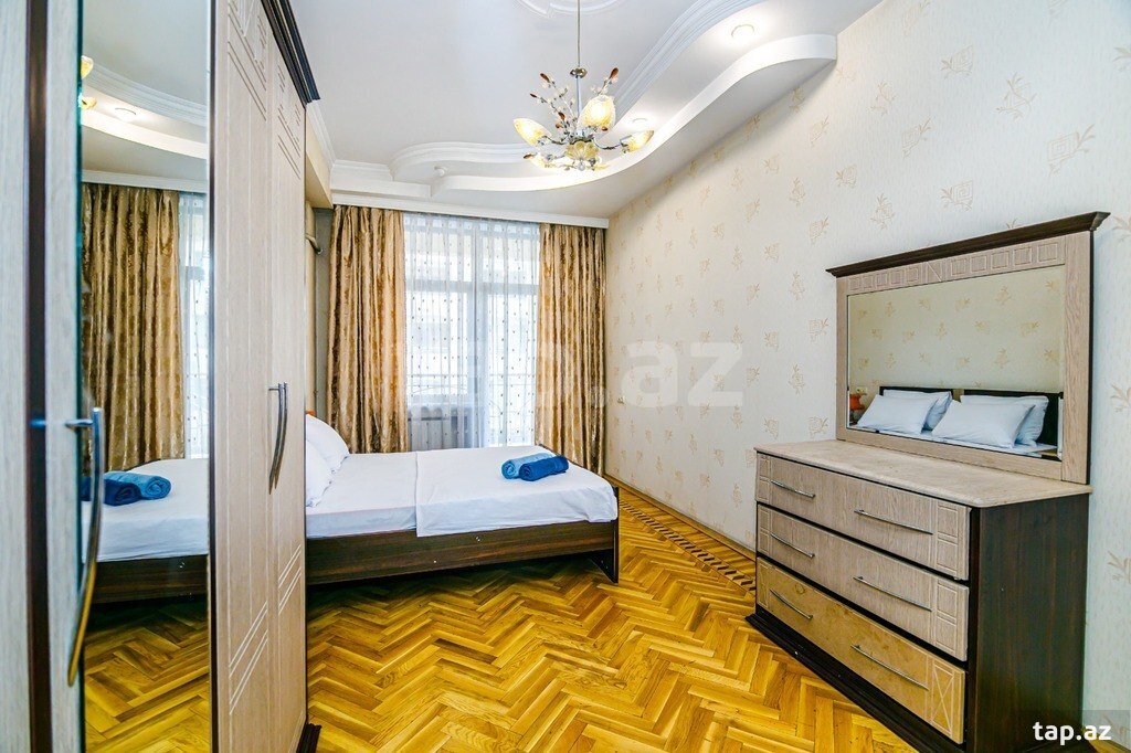3-otaqlı yeni tikili kirayə verilir, R. Behbudov küç., 170 m² (13)