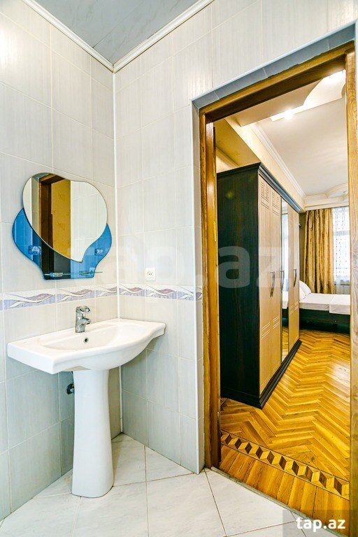 3-otaqlı yeni tikili kirayə verilir, R. Behbudov küç., 170 m² (31)