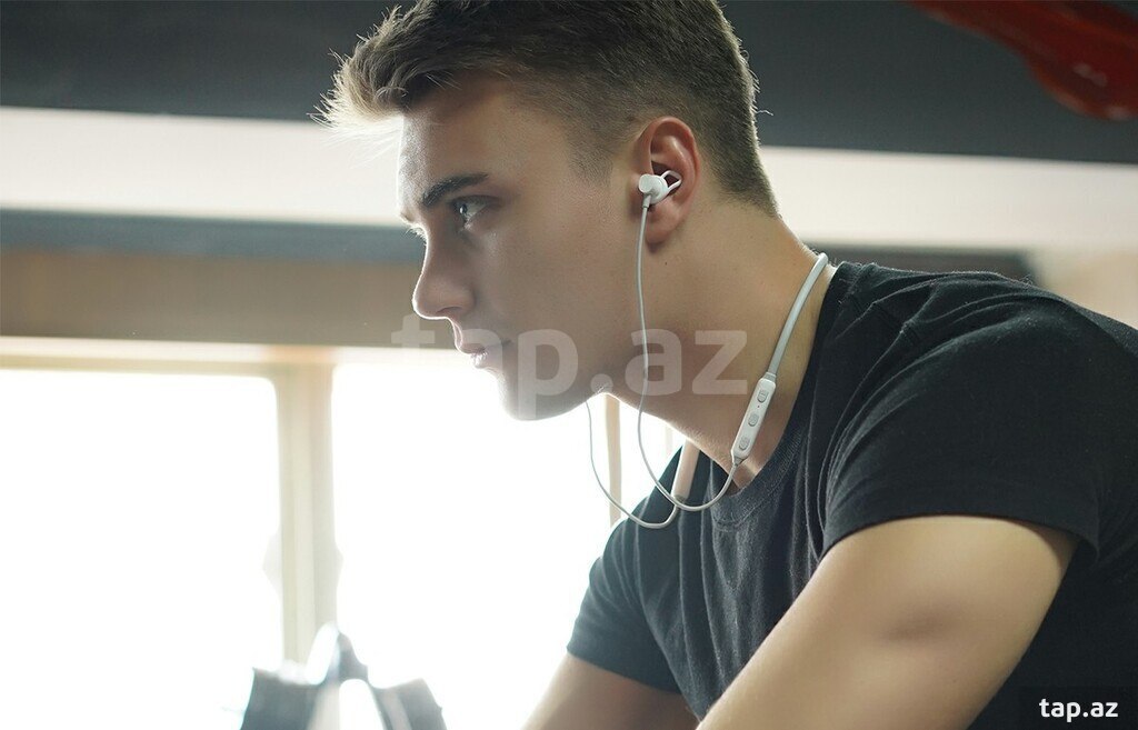 Edifier W200BT Plus - Sports Hanging Neck Wireless Bluetooth Earphone (14)