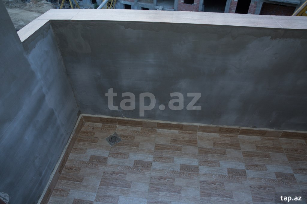 3-otaqlı yeni tikili, Qurtuluş küç. 93, 83 m²