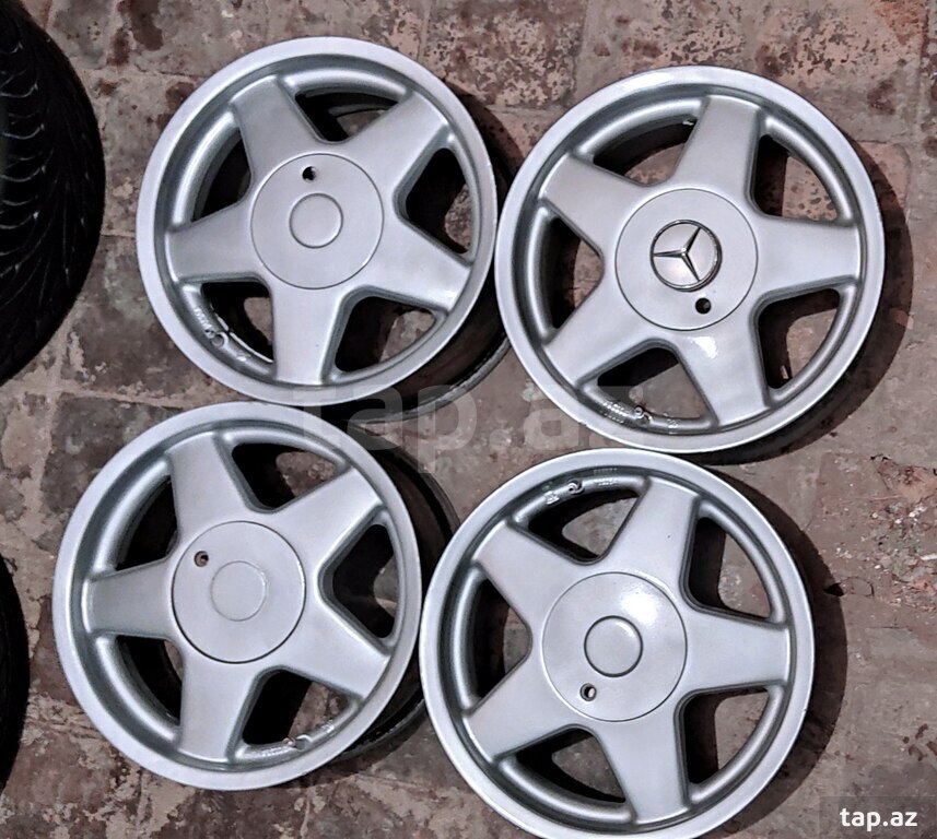 "Mercedes" ulduzlu diskləri R15