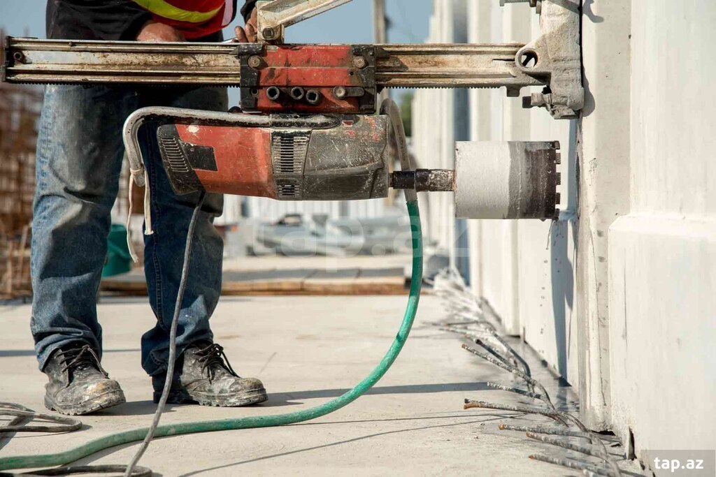 Karot ilə beton deşmə işləri (8)