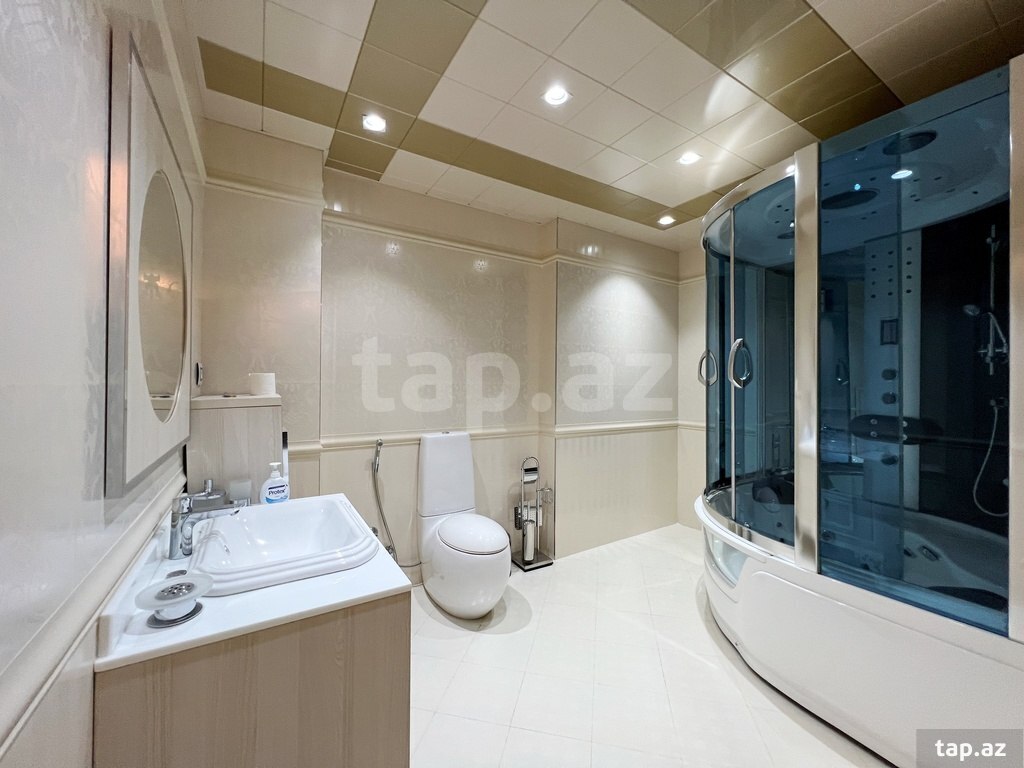 4-otaqlı yeni tikili kirayə verilir, 8 Noyabr pr., 250 m² (15)