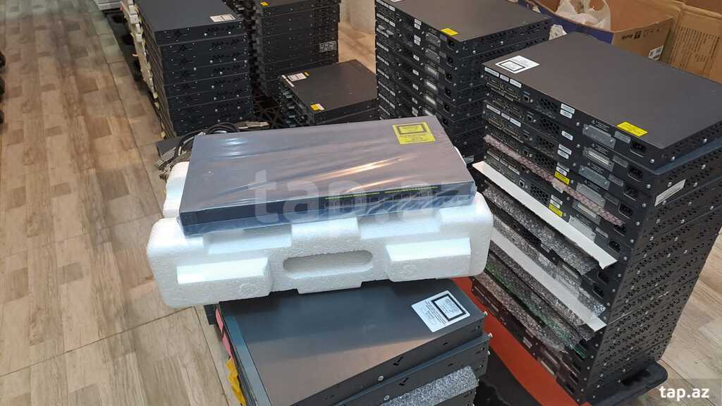 Cisco 2960-24TT-L Switch