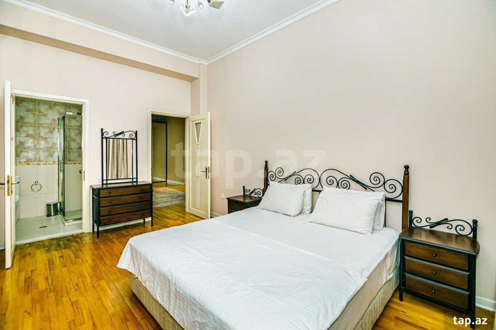 4-otaqlı yeni tikili kirayə verilir, Bülbül pr., 190 m² (13)