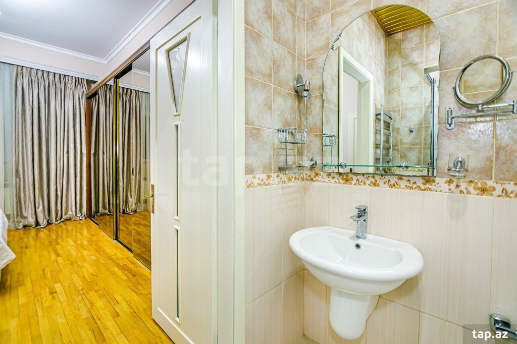 4-otaqlı yeni tikili kirayə verilir, Bülbül pr., 190 m² (39)