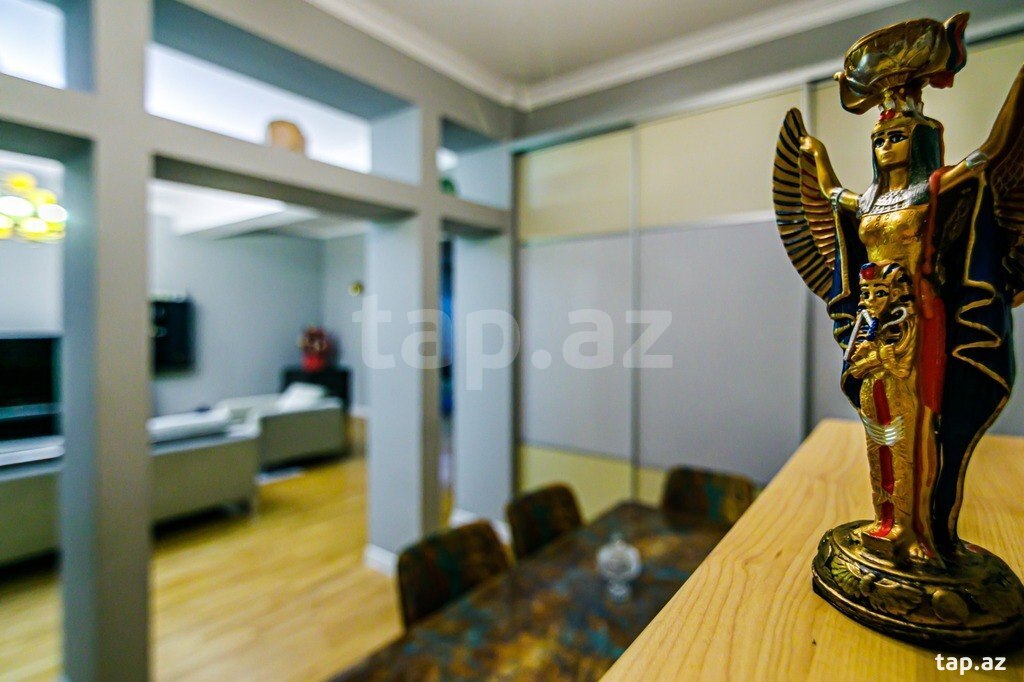 4-otaqlı yeni tikili kirayə verilir, Bülbül pr., 190 m² (26)