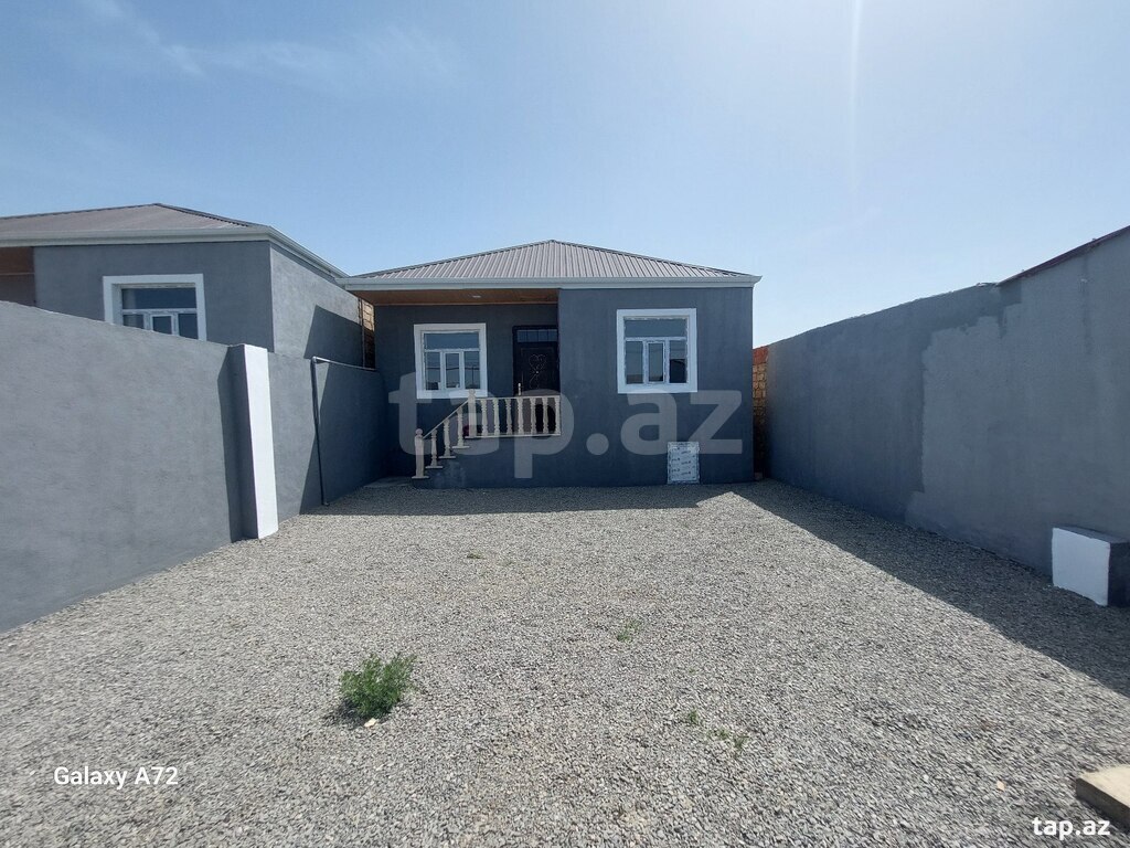 Həyət evi, Binə qəs. (3)