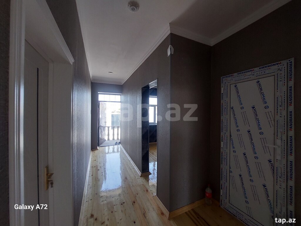 Həyət evi, Binə qəs. (11)
