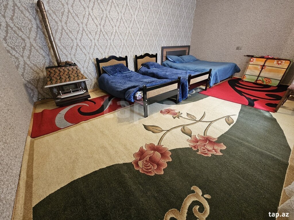 Həyət evi kirayə verilir, Qəbələ ş. (13)