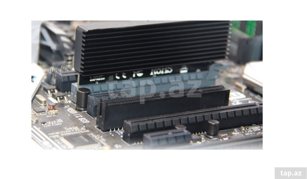 SSD konvertor "PCIe to M.2 NVME" (2)