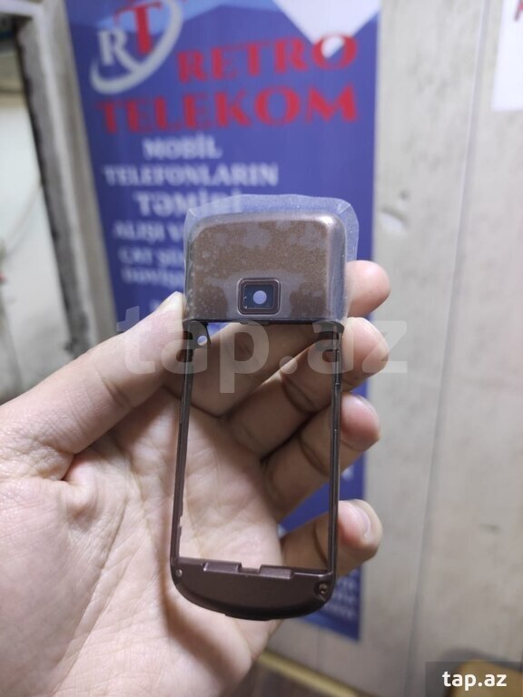 "Nokia 8800 Art" korpusu (10)