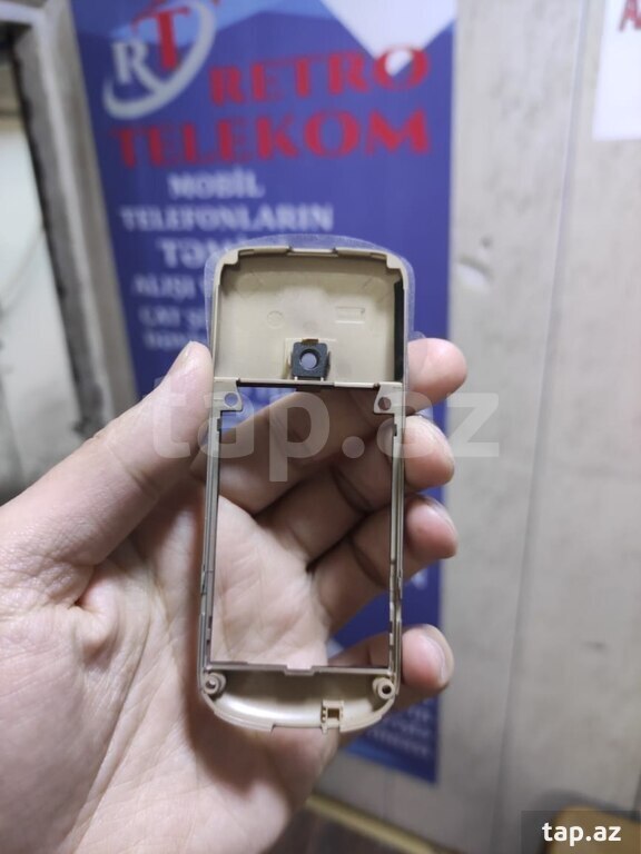 "Nokia 8800 Art" korpusu (9)