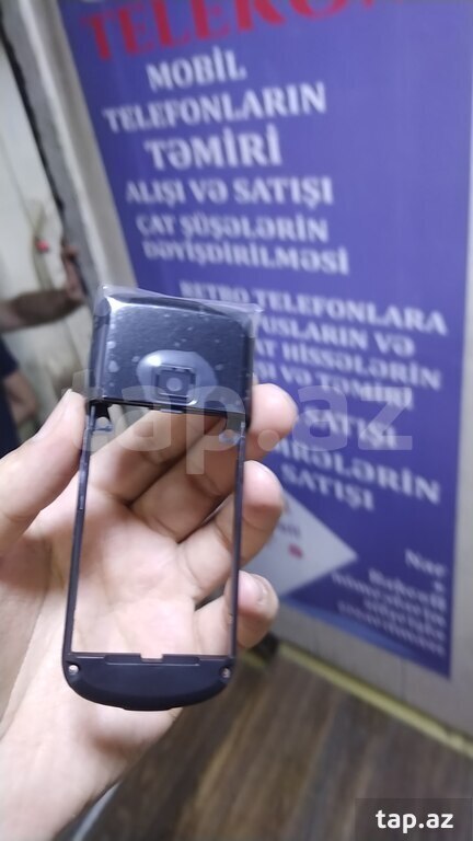 "Nokia 8800 Art" korpusu (21)