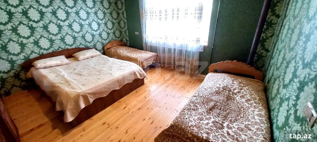 Həyət evi kirayə verilir, Qəbələ ş. (10)