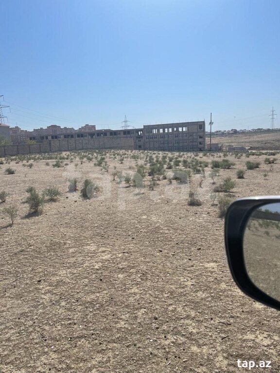 300 sot torpaq sahəsi, Masazır qəs. (11)