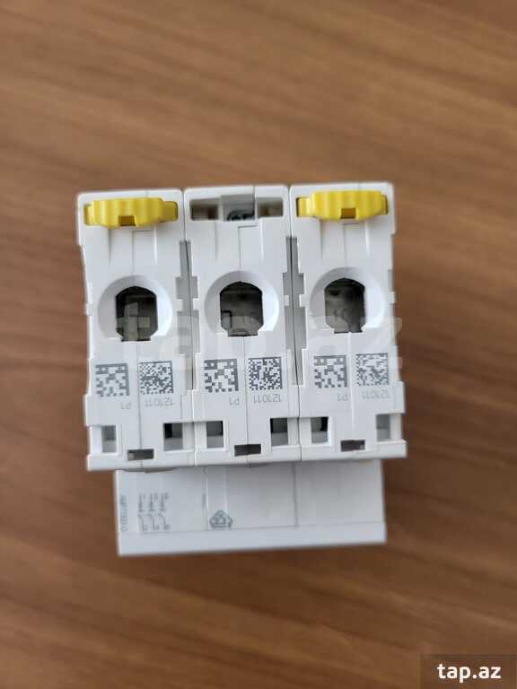 Elektrik açarı "A9F73310 - ACTI 9 iC60N 3P 10A B Schneider"  (4)