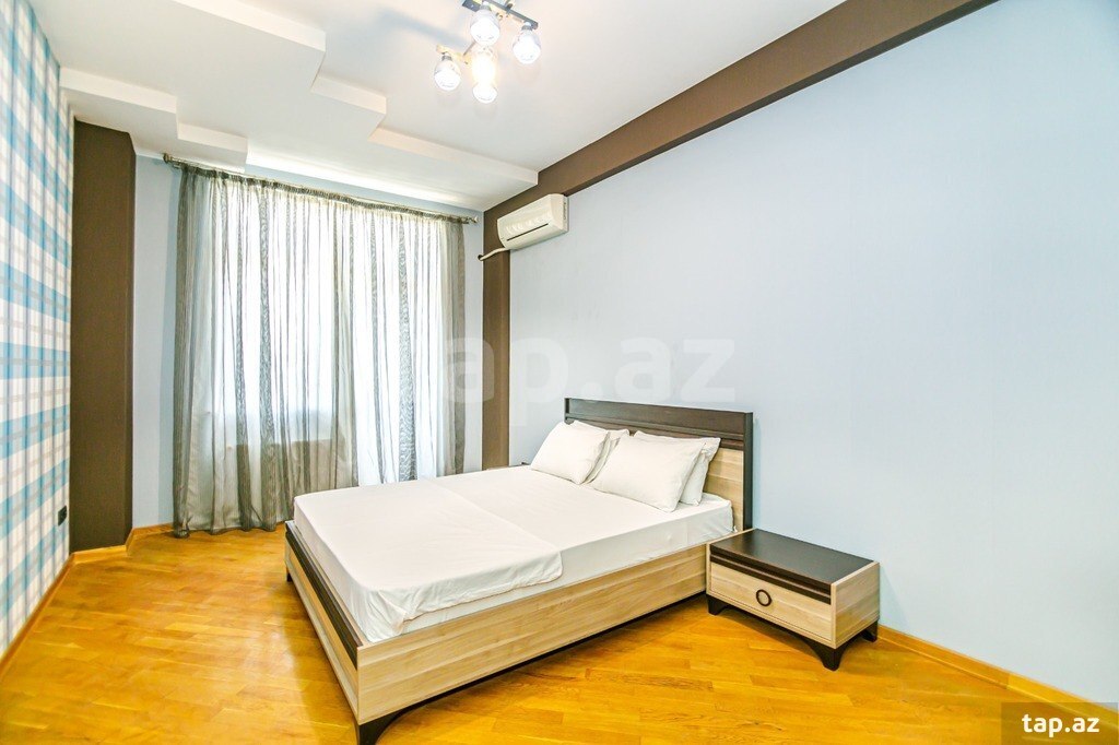 4-otaqlı yeni tikili kirayə verilir, Rəşid Behbudov küç., 220 m² (18)